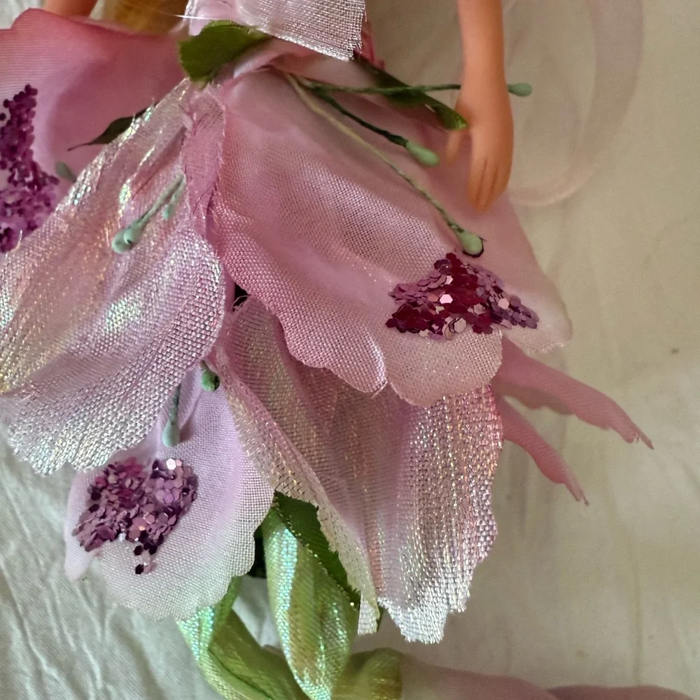 Two Fairy Dolls with Glitter Wings - Picture 4 of 10